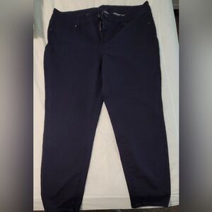 Maurice's 22 short skinny ankle pants
